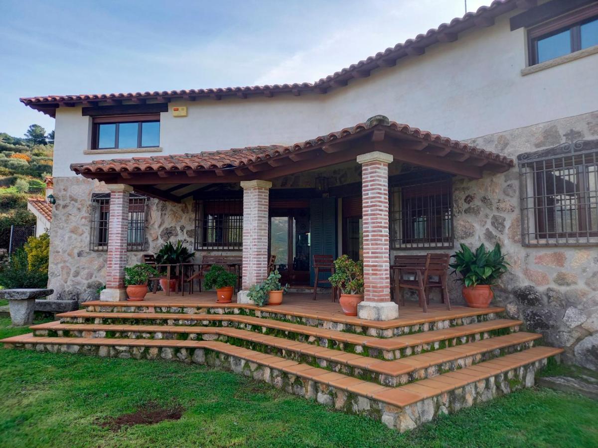 La Cirujana De Gredos Villa San Esteban Del Valle Eksteriør billede