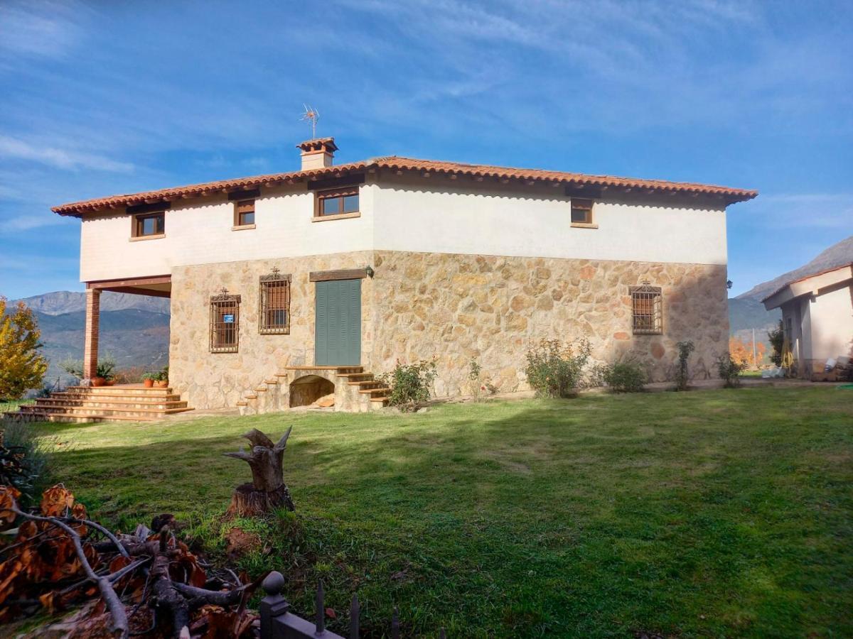 La Cirujana De Gredos Villa San Esteban Del Valle Eksteriør billede