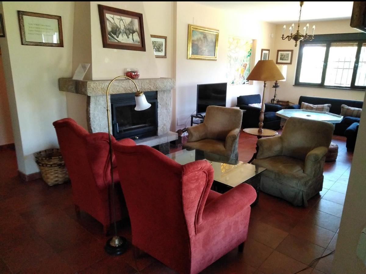 La Cirujana De Gredos Villa San Esteban Del Valle Eksteriør billede